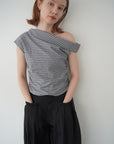 Asymmetry check blouse