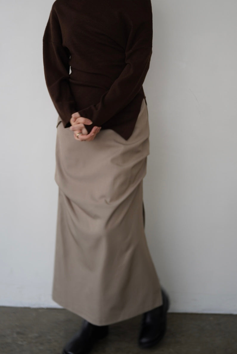 Tuck drape skirt