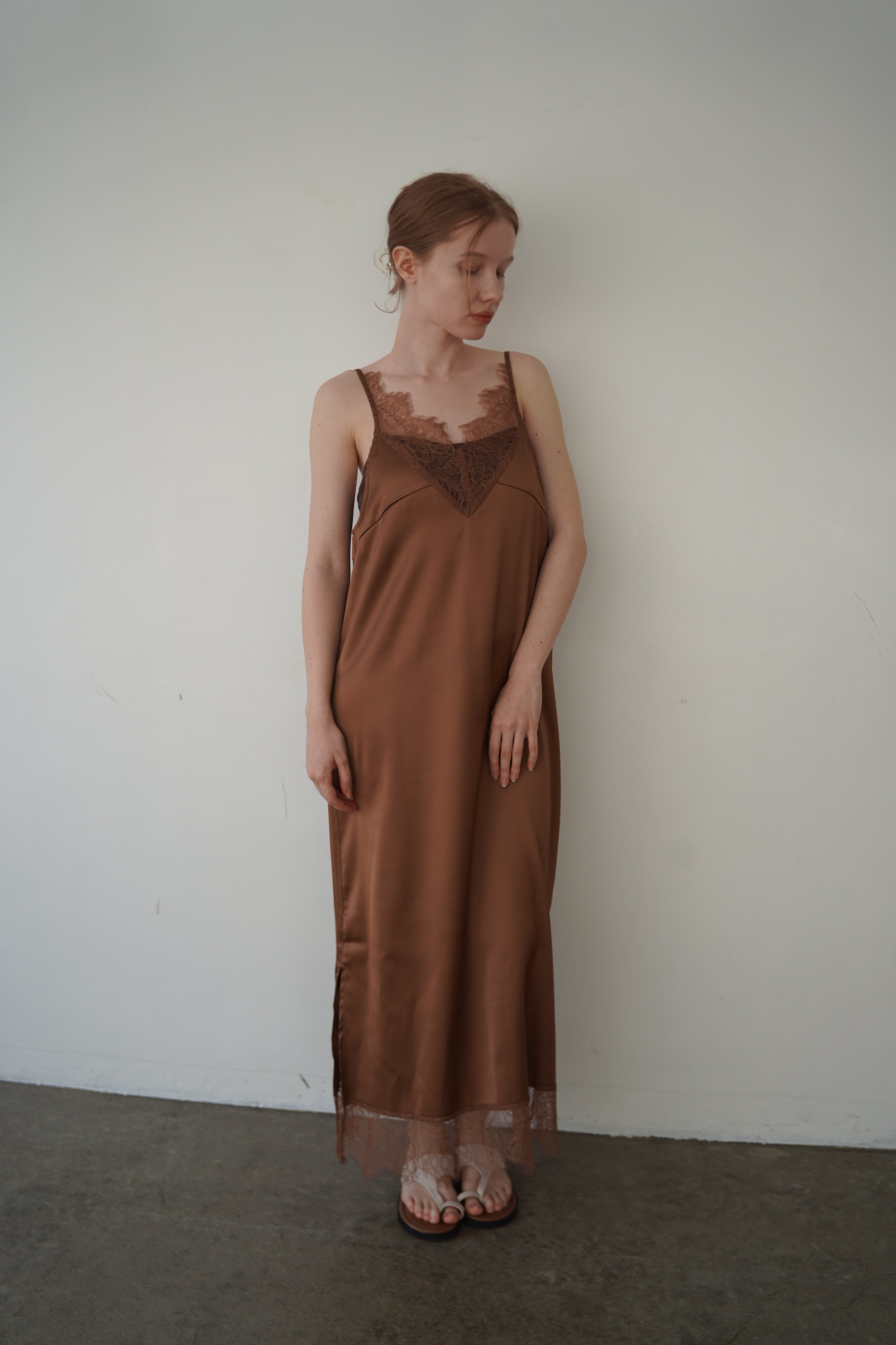Race satin camisole one-piece