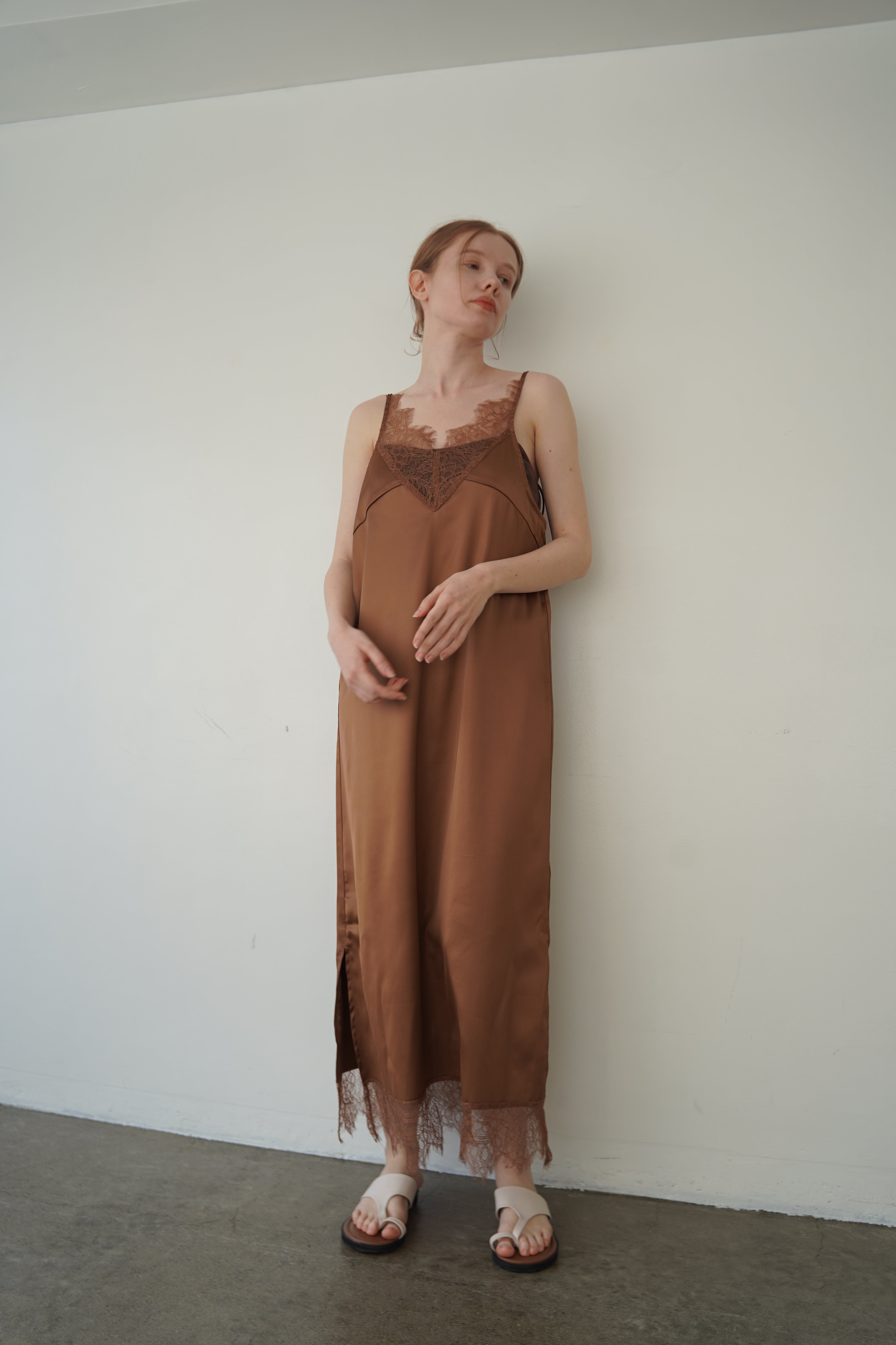 Race satin camisole one-piece