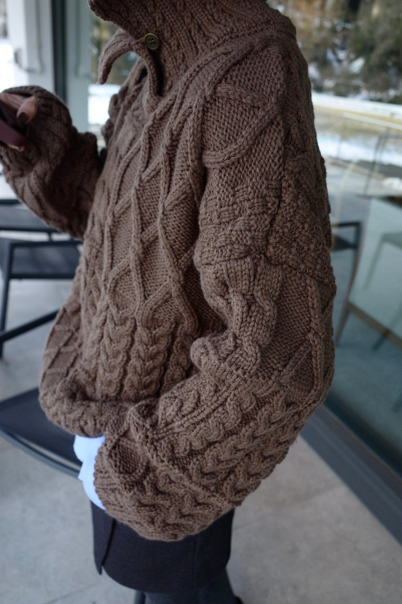 Asymmetric cable knit