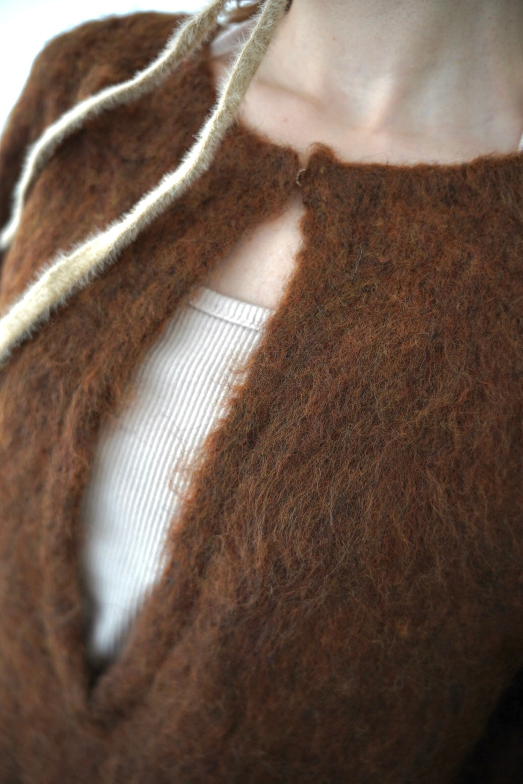 Deep skipper mohair knit