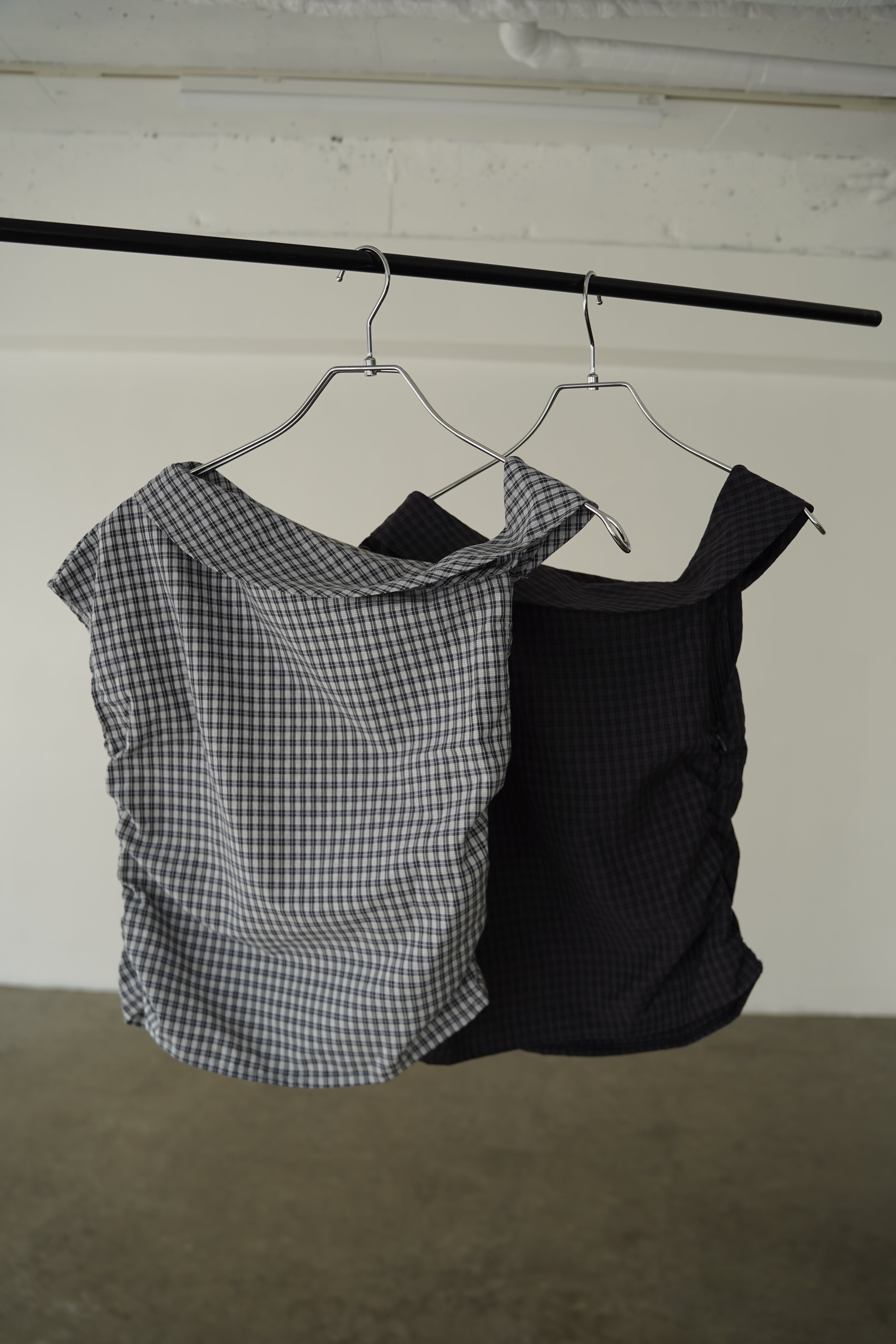Asymmetry check blouse