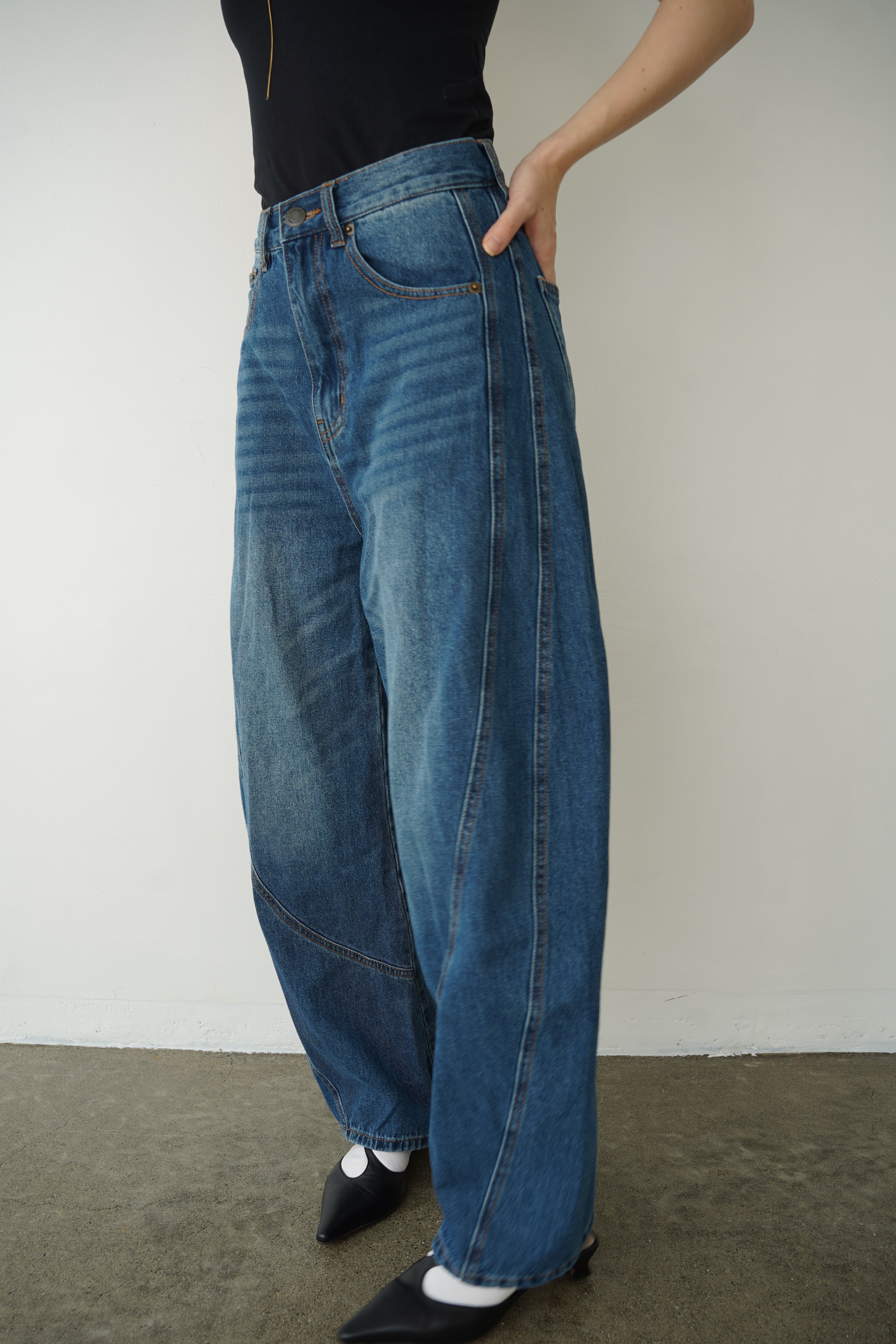 Curve balloon denim pants