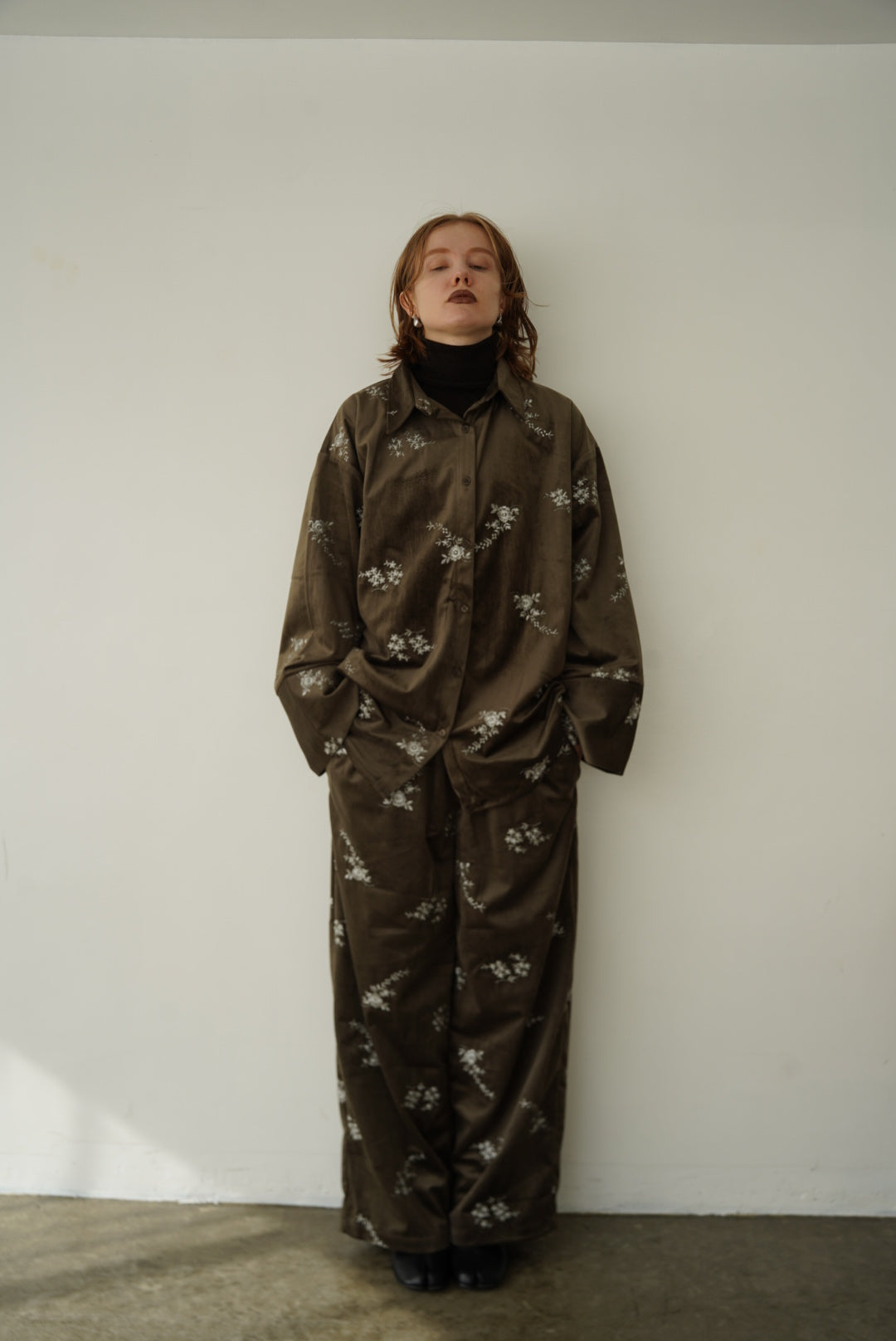 Velours flower pattern Pants