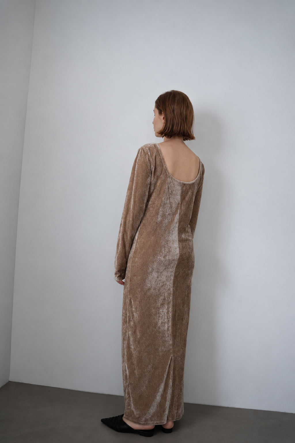 Velours back open one-piece