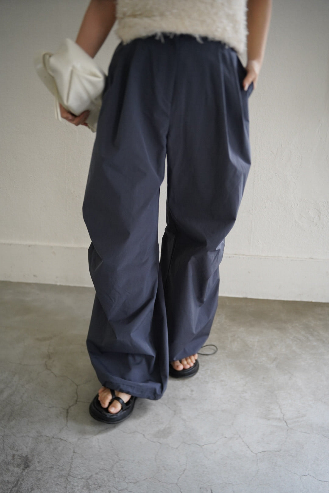 Water repellent parachute pants