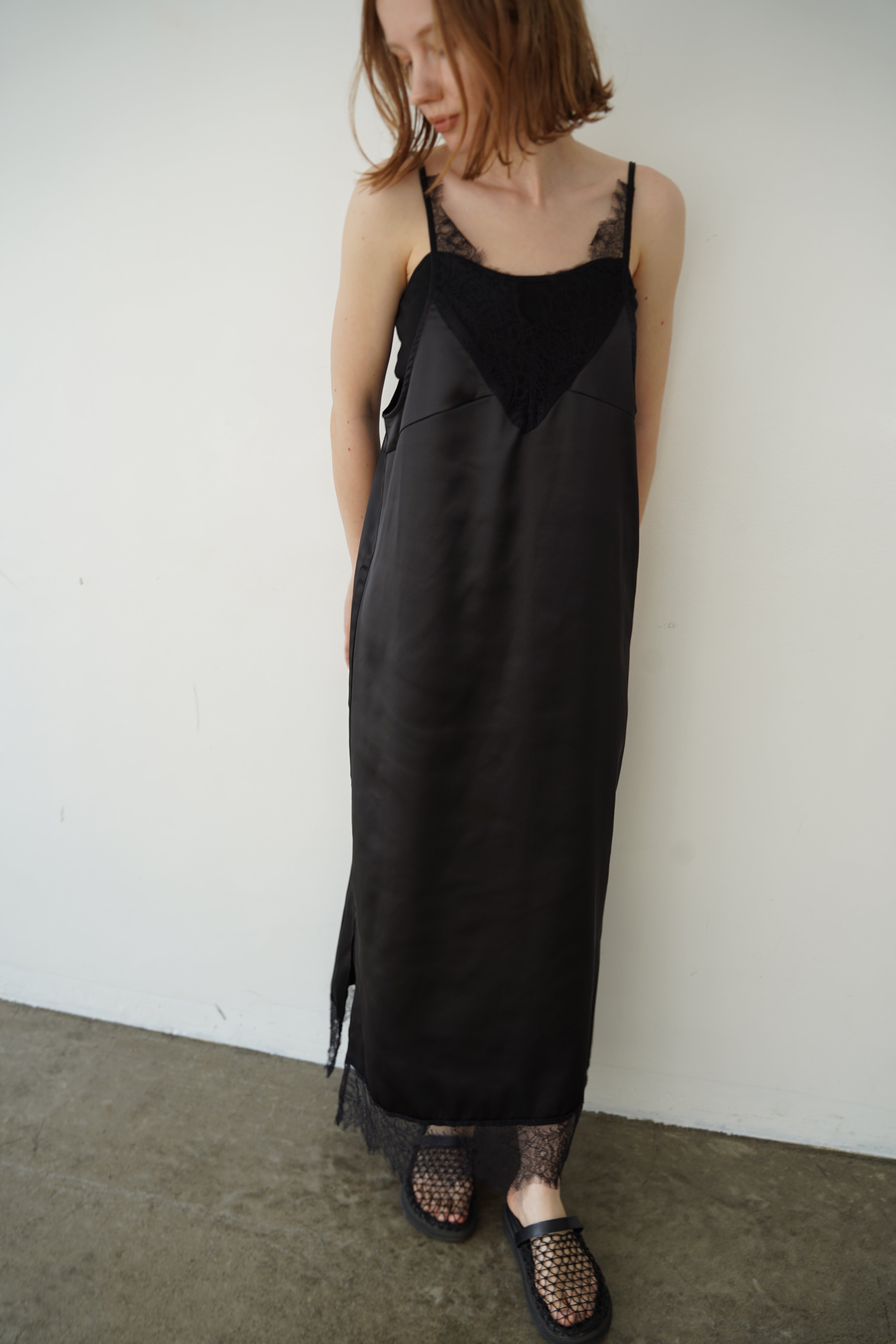 Race satin camisole one-piece