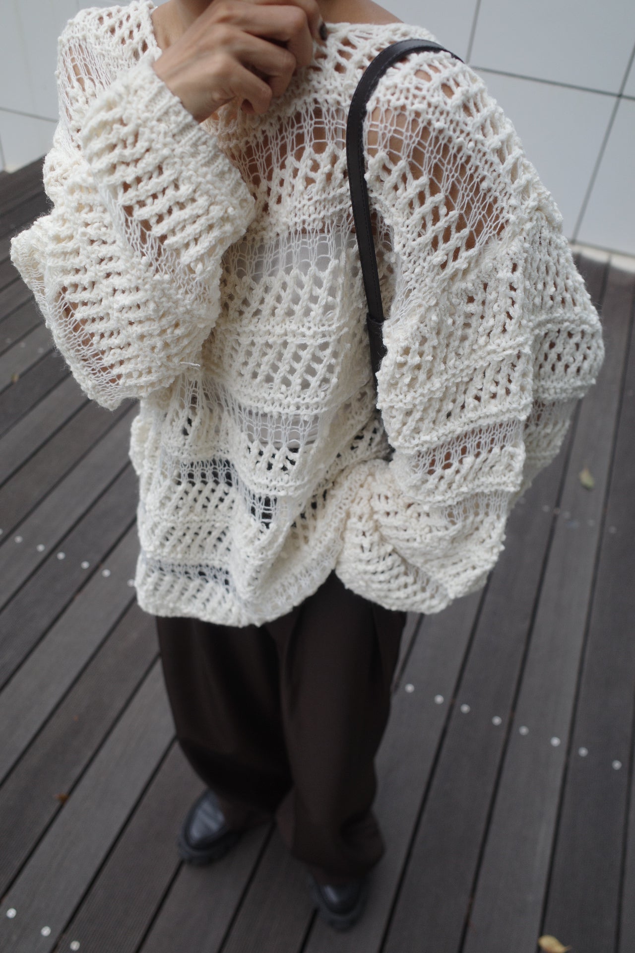 Design pattern sheer knit