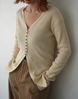 【再入荷】Vneck button lib cardigan