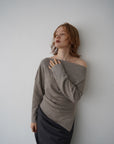 Unbalance knit tops