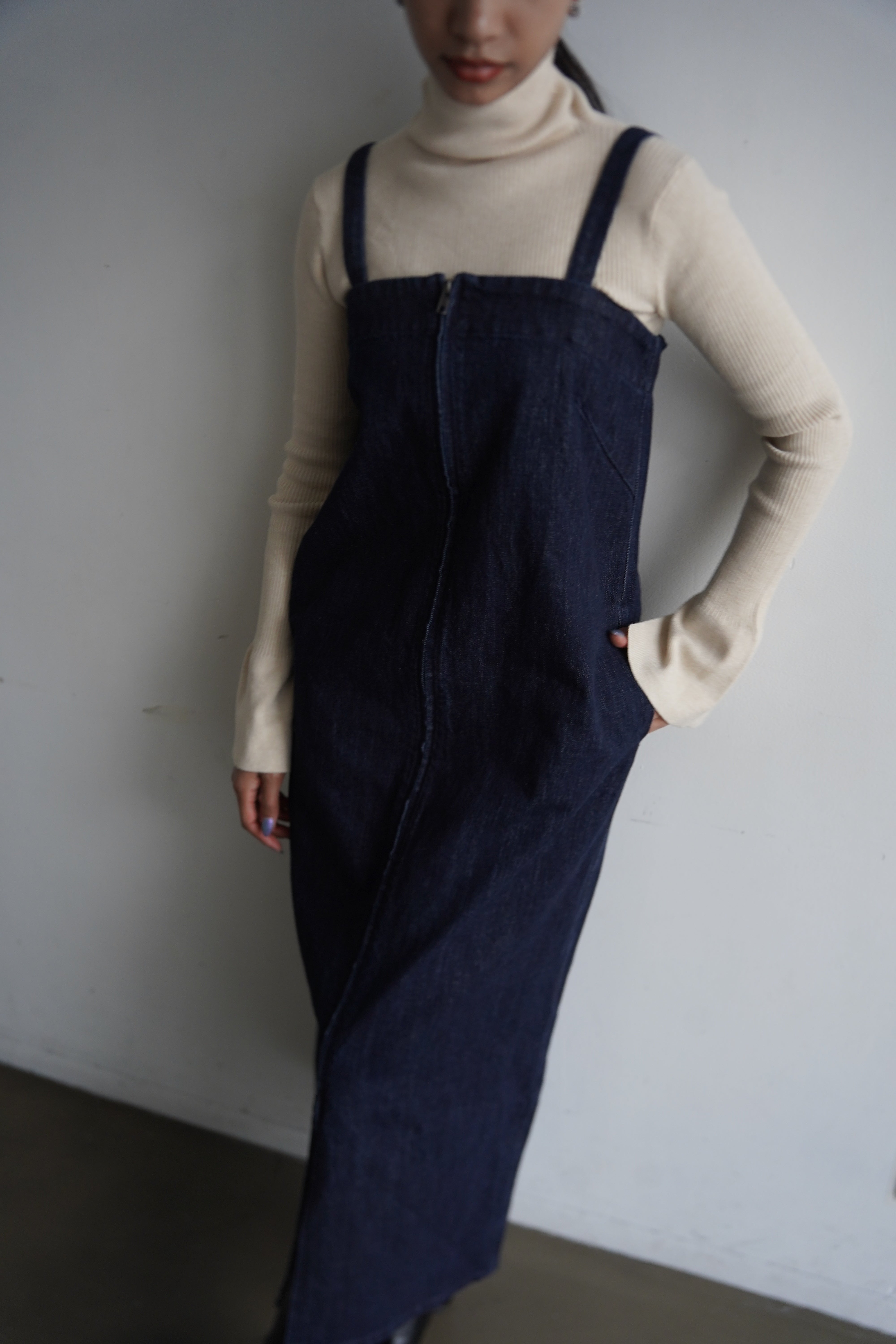 Denim bear zip one-piece