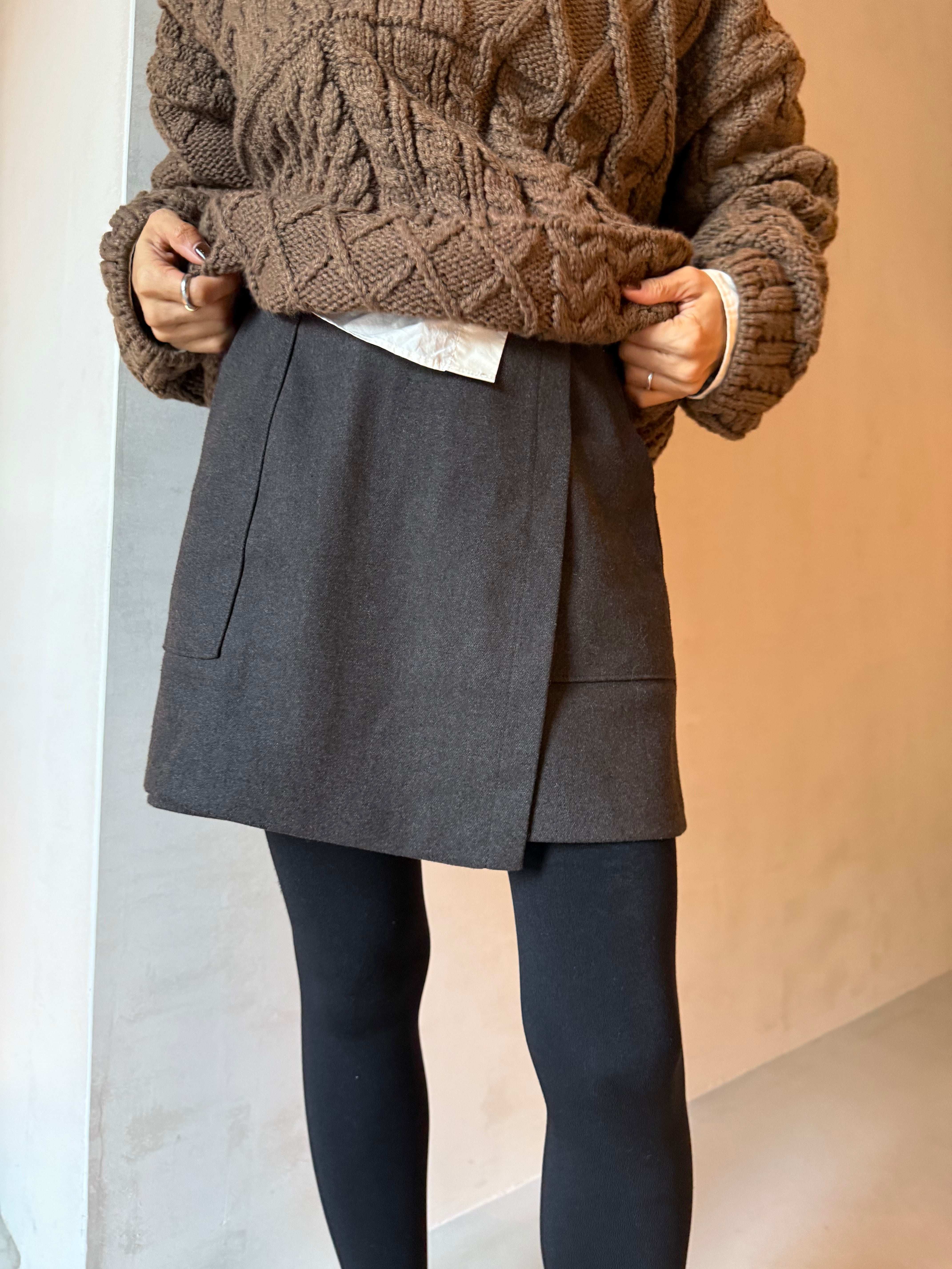 Pocket rap mini skirt