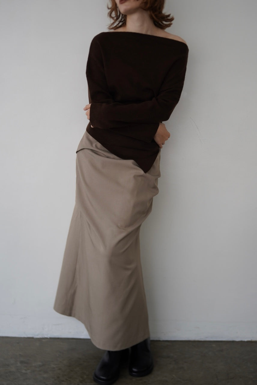 Tuck drape skirt