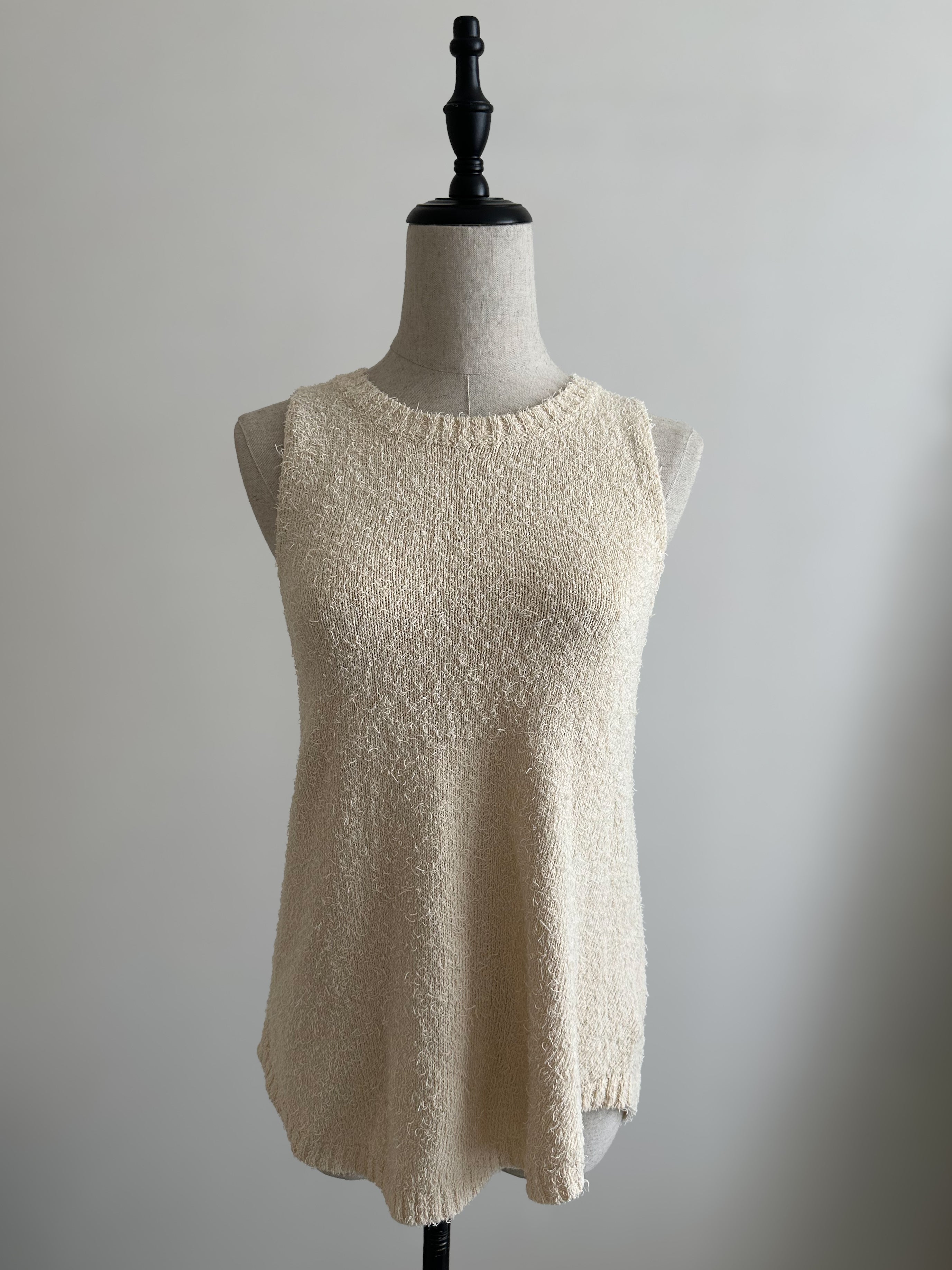 Back open knit tops