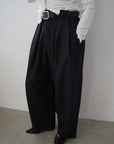 Twill tuck cocoon pants