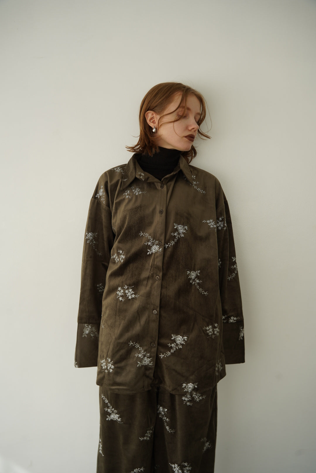 Velours flower pattern Shirt