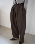 Twill tuck cocoon pants