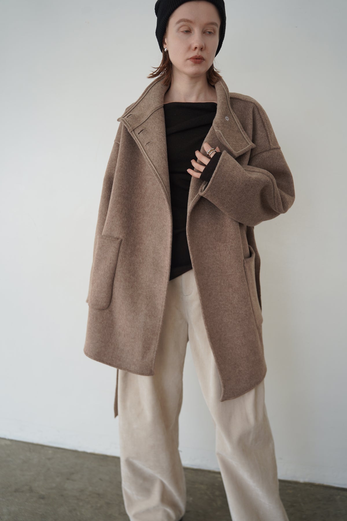 【予約販売】11月中旬発送-Back button stand shaggy coat