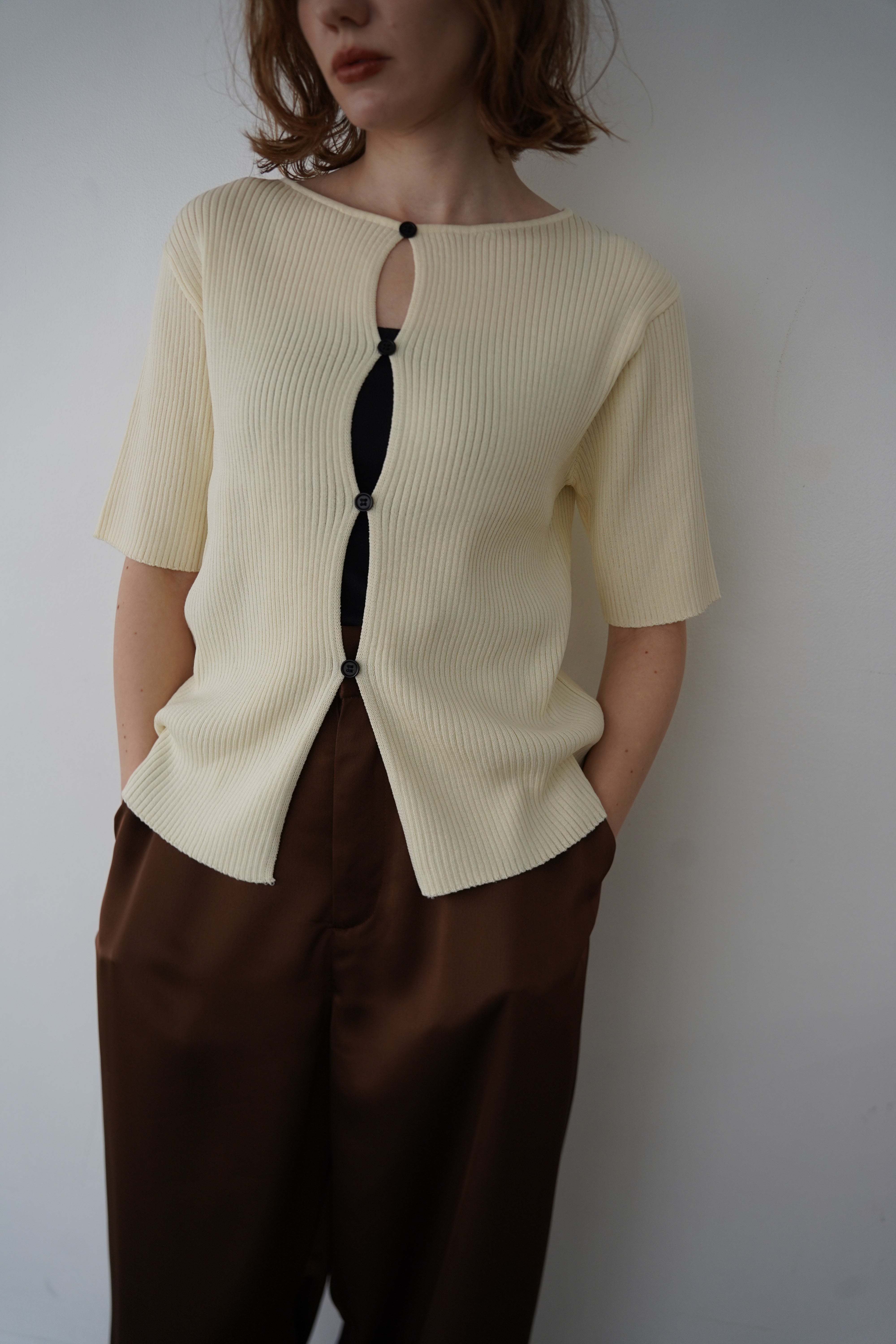 welinoa　Half cape short trench　エクリュ WELINOA
