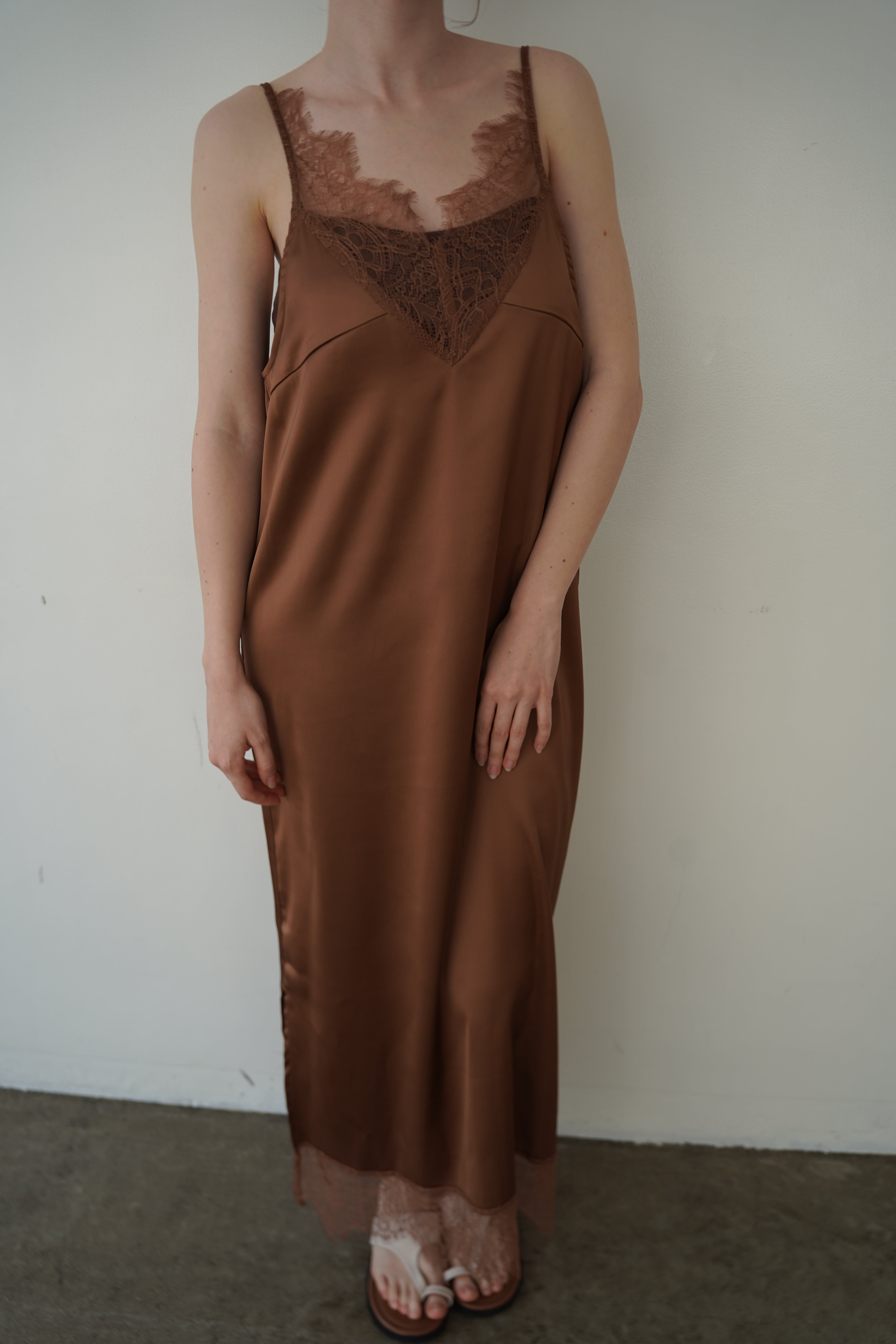 Race satin camisole one-piece