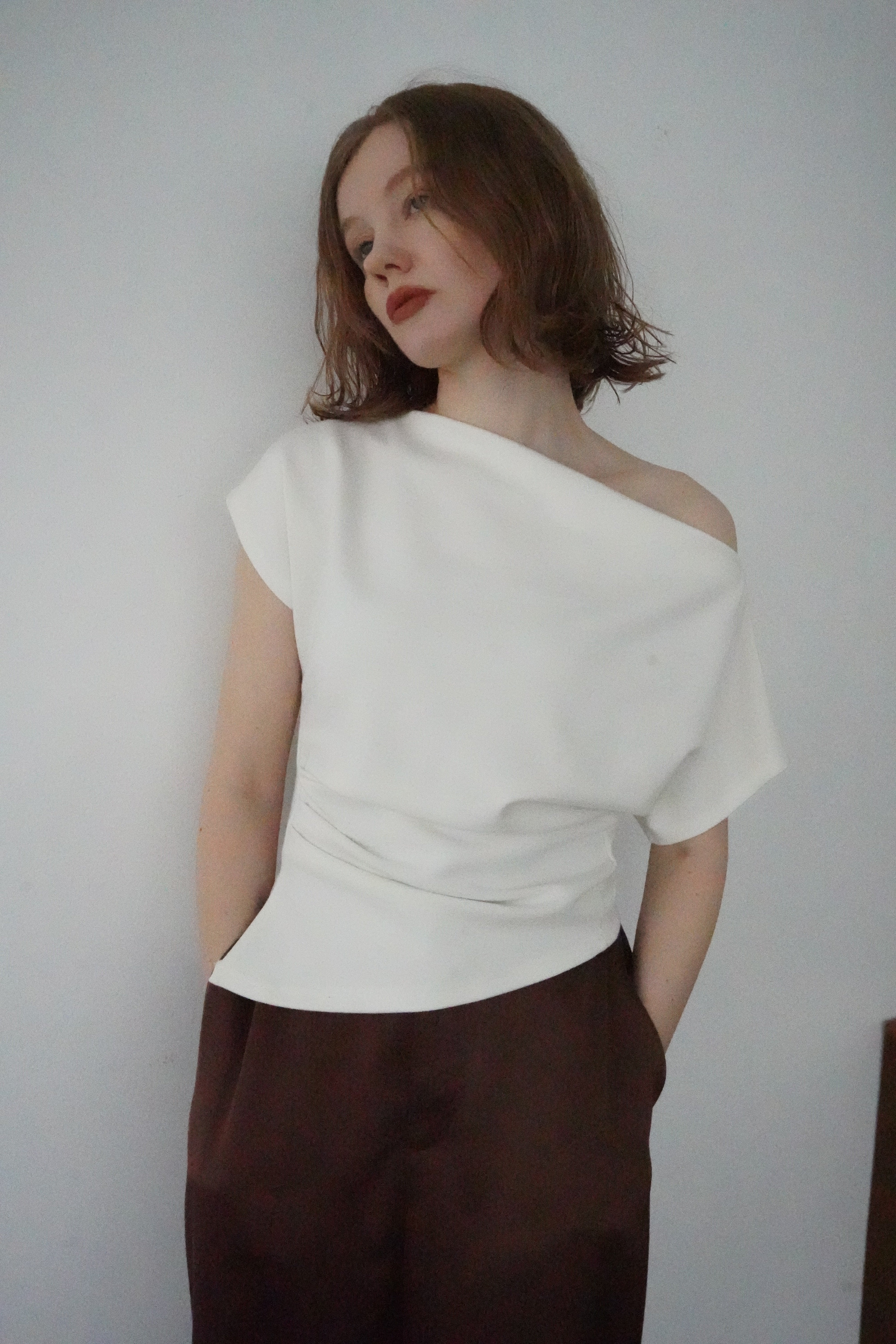 【7月上旬-発送】Unbalance tuck top