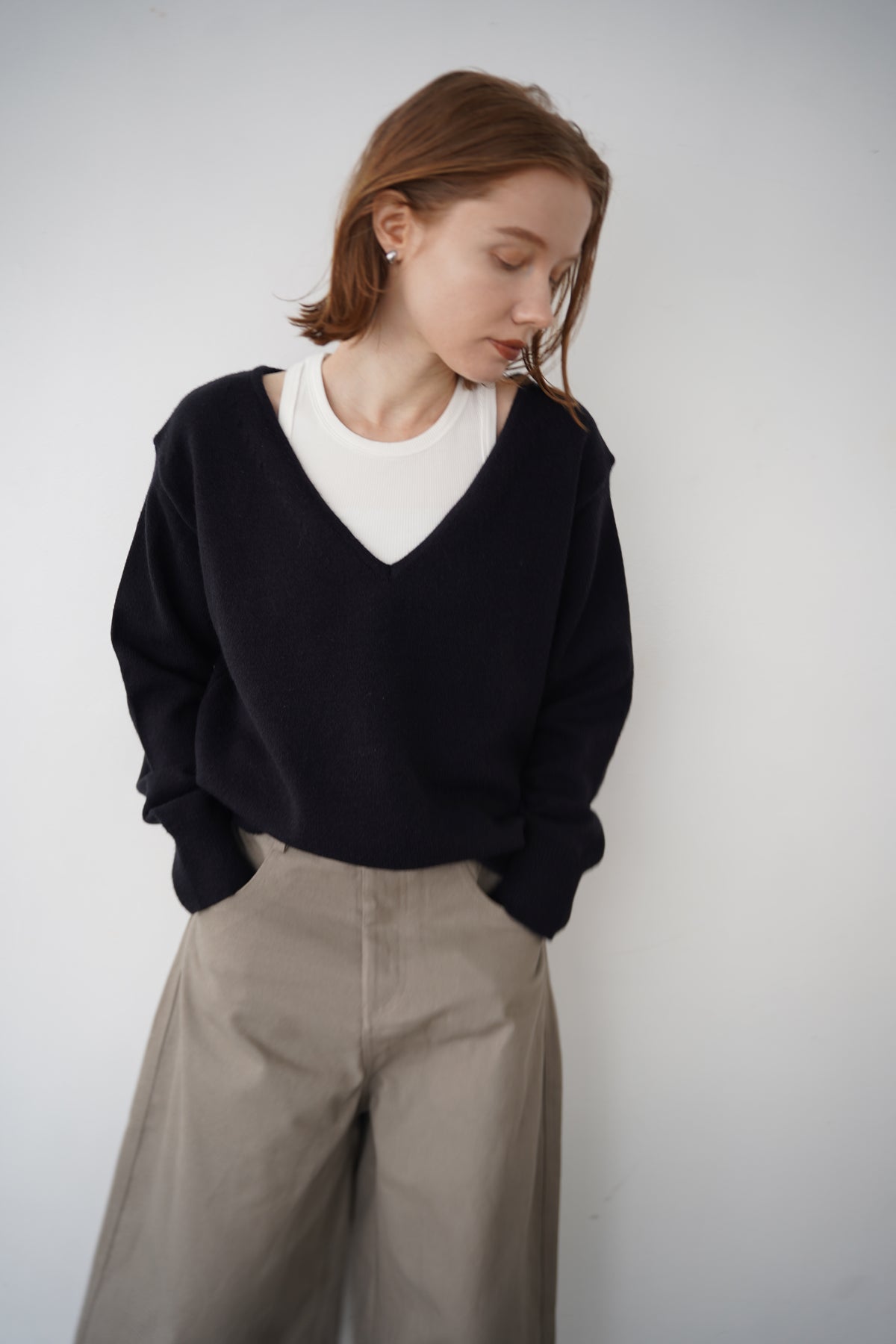 【予約販売】-10月下旬発送-Deep Vneck layered knit SET
