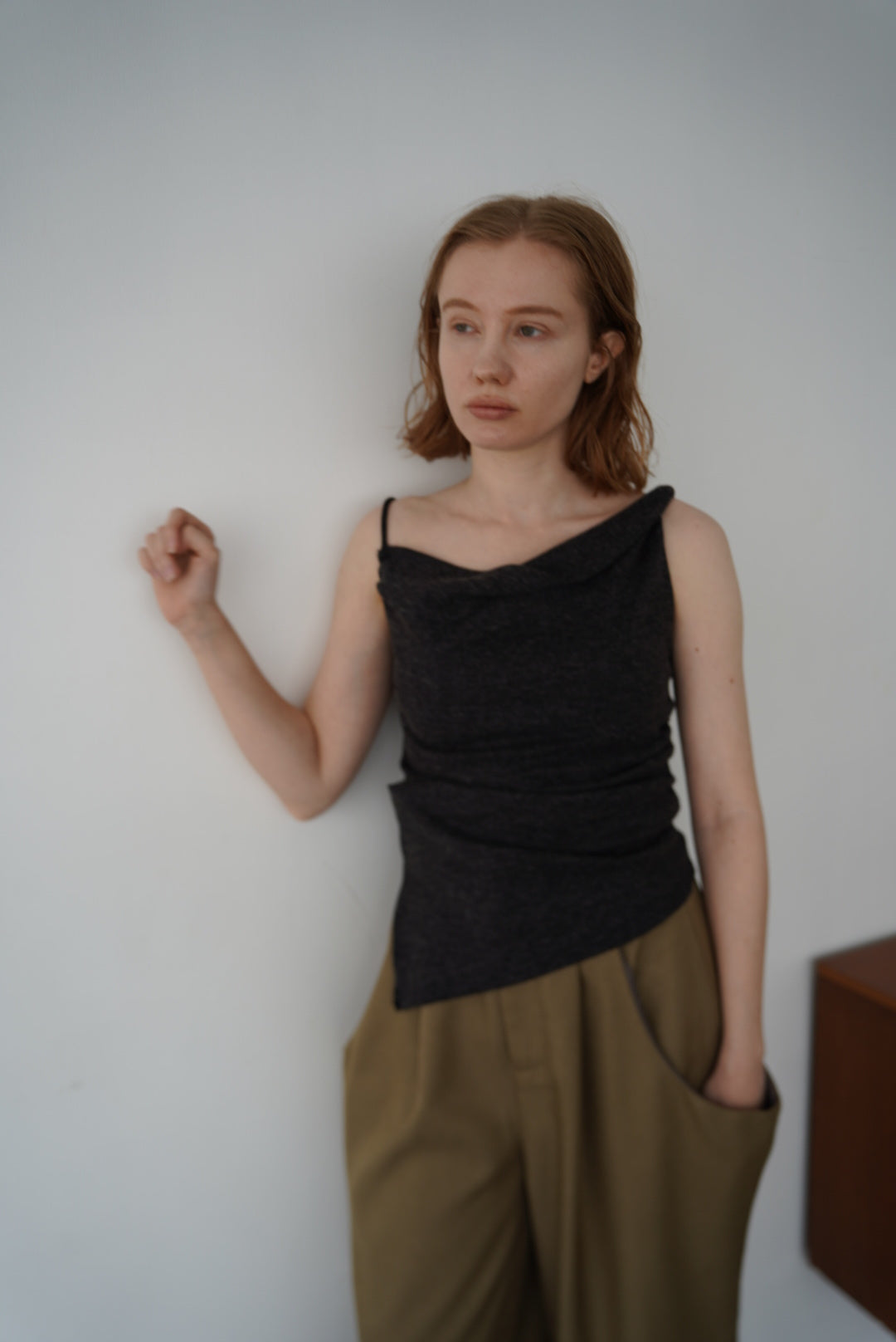 Drape asymmetry top