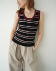 Bi-color boarder tank top