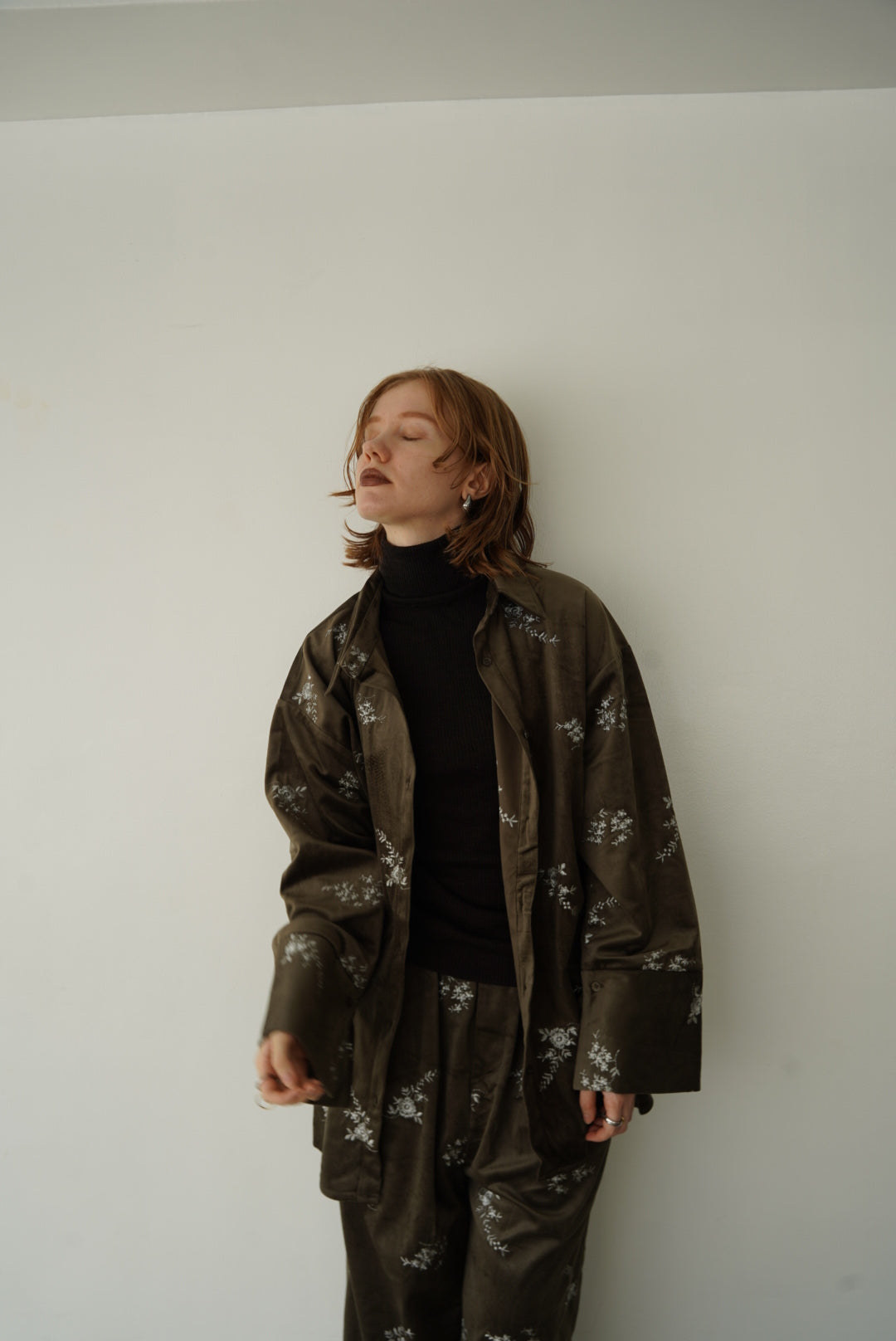Velours flower pattern Shirt