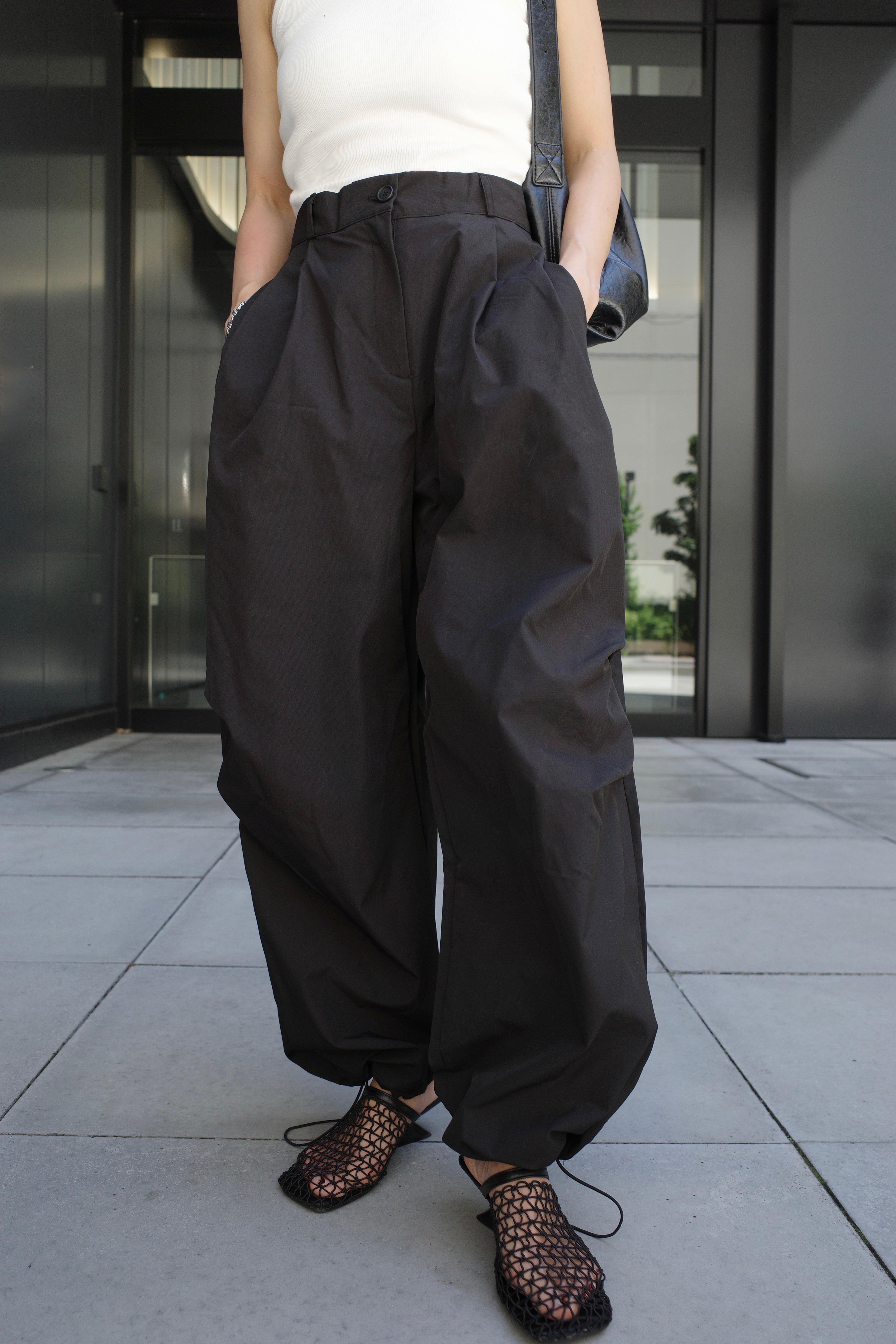 Water repellent parachute pants