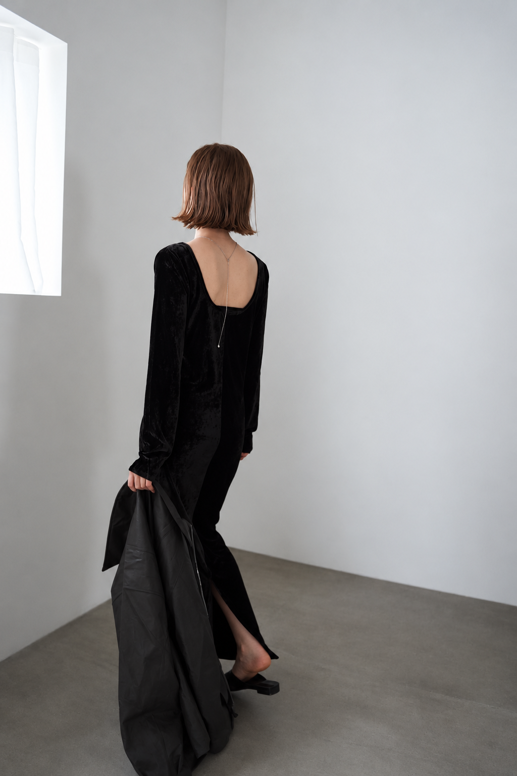 Velours back open one-piece