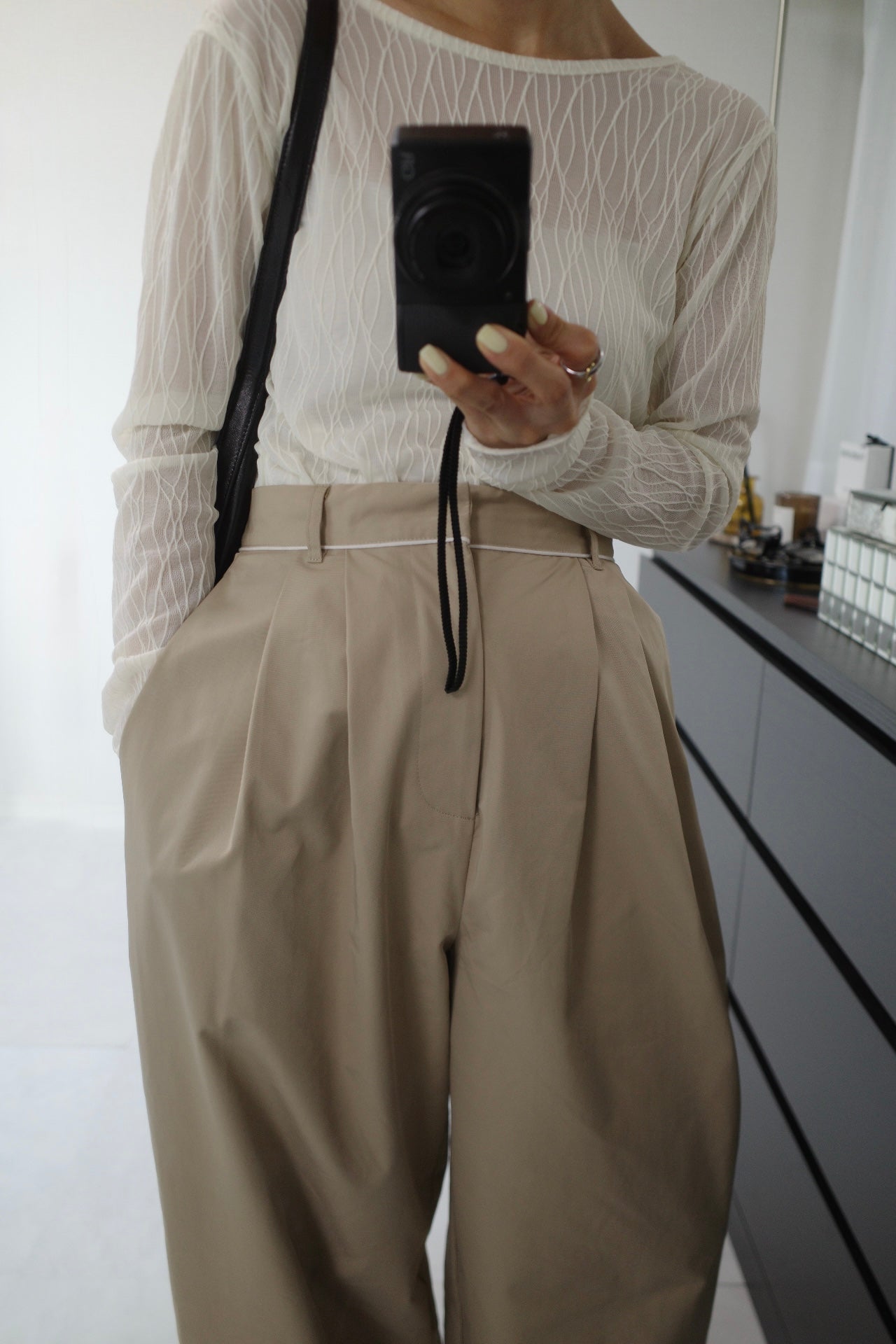 Back open wave race top