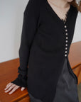【再入荷】Vneck button lib cardigan