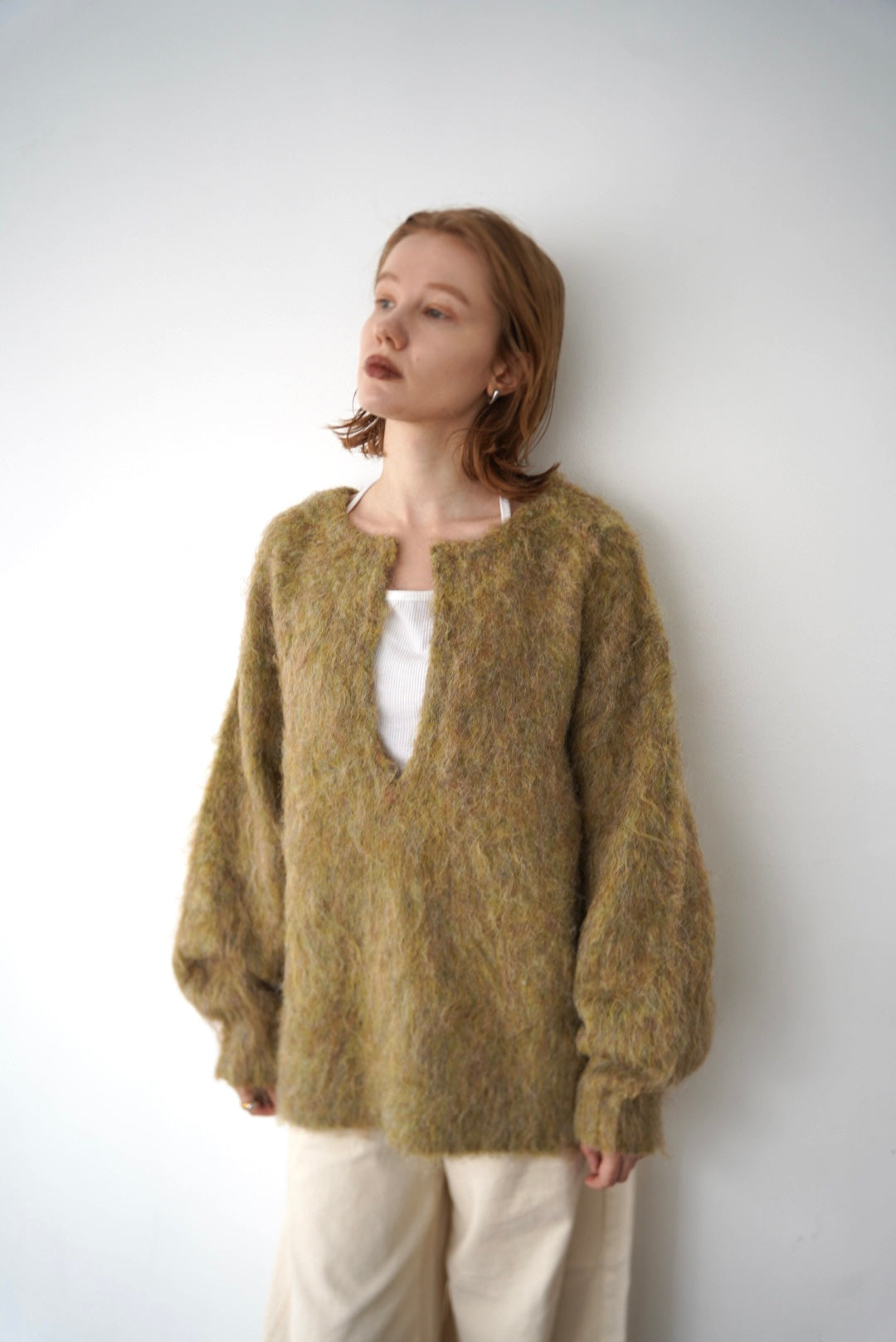 Deep skipper mohair knit