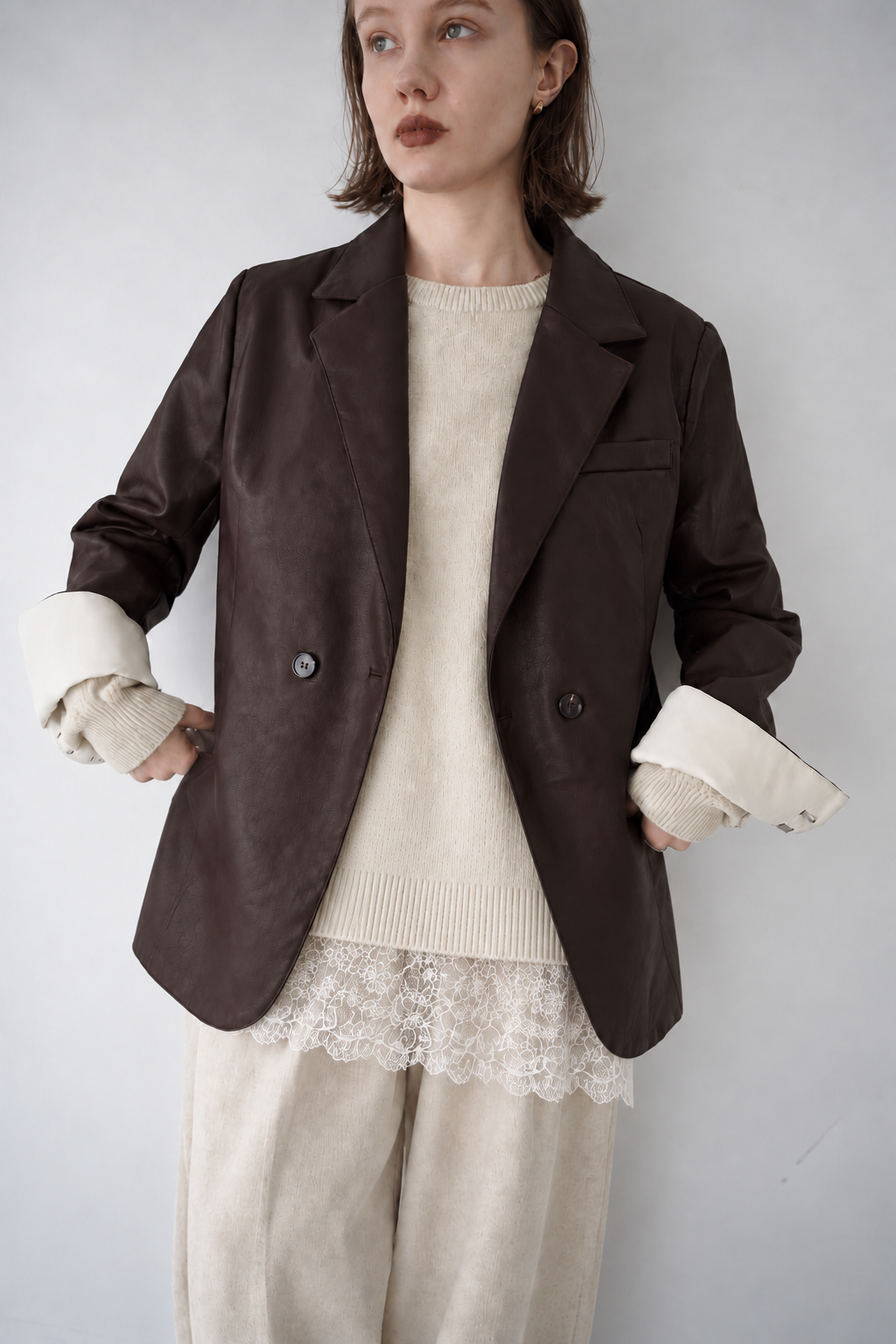 Bi-color cuffs leather jacket