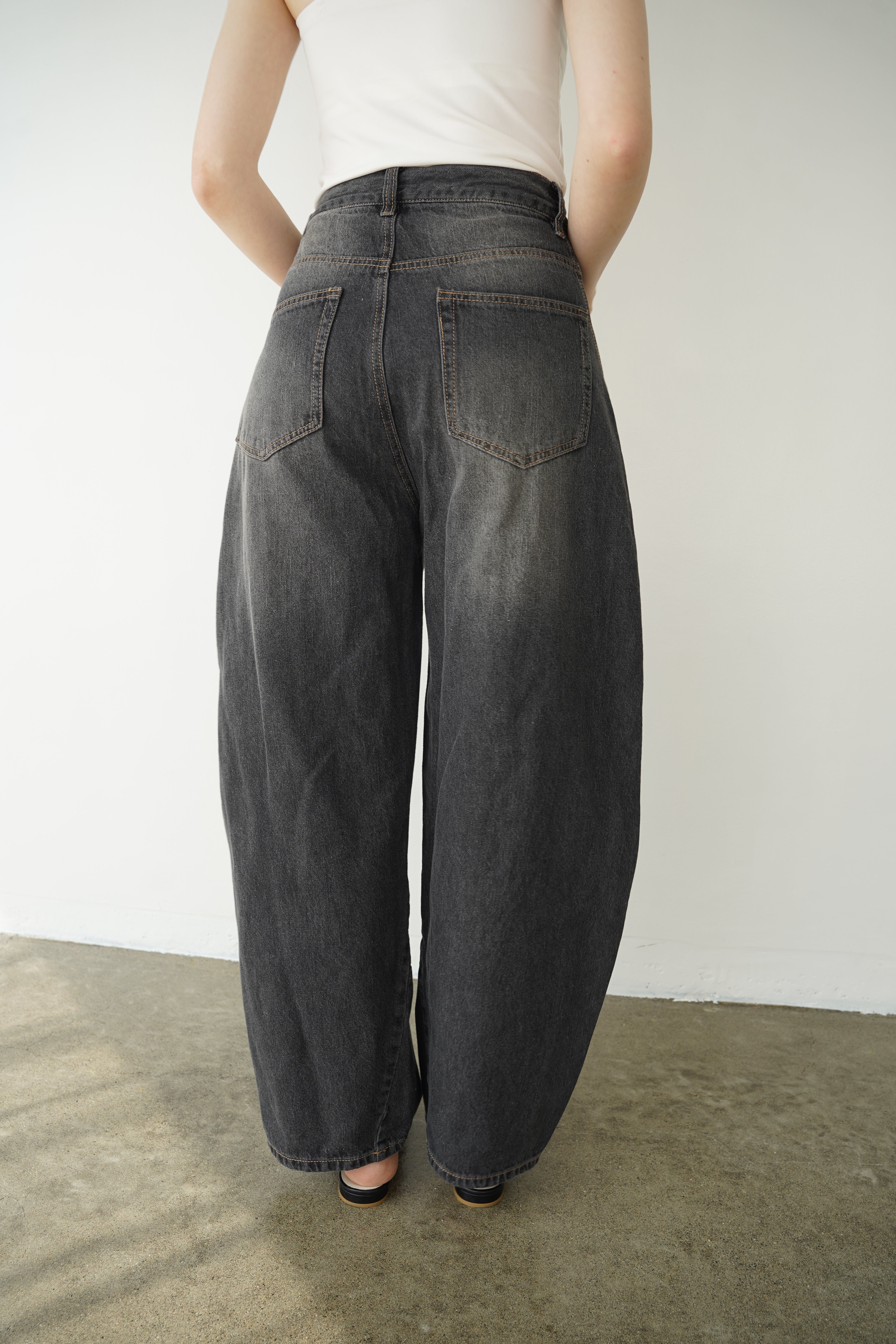 Curve balloon denim pants