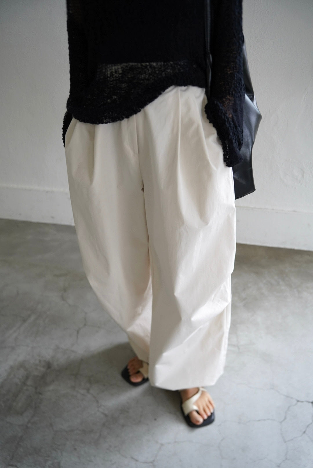 Water repellent parachute pants