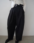 Twill tuck cocoon pants