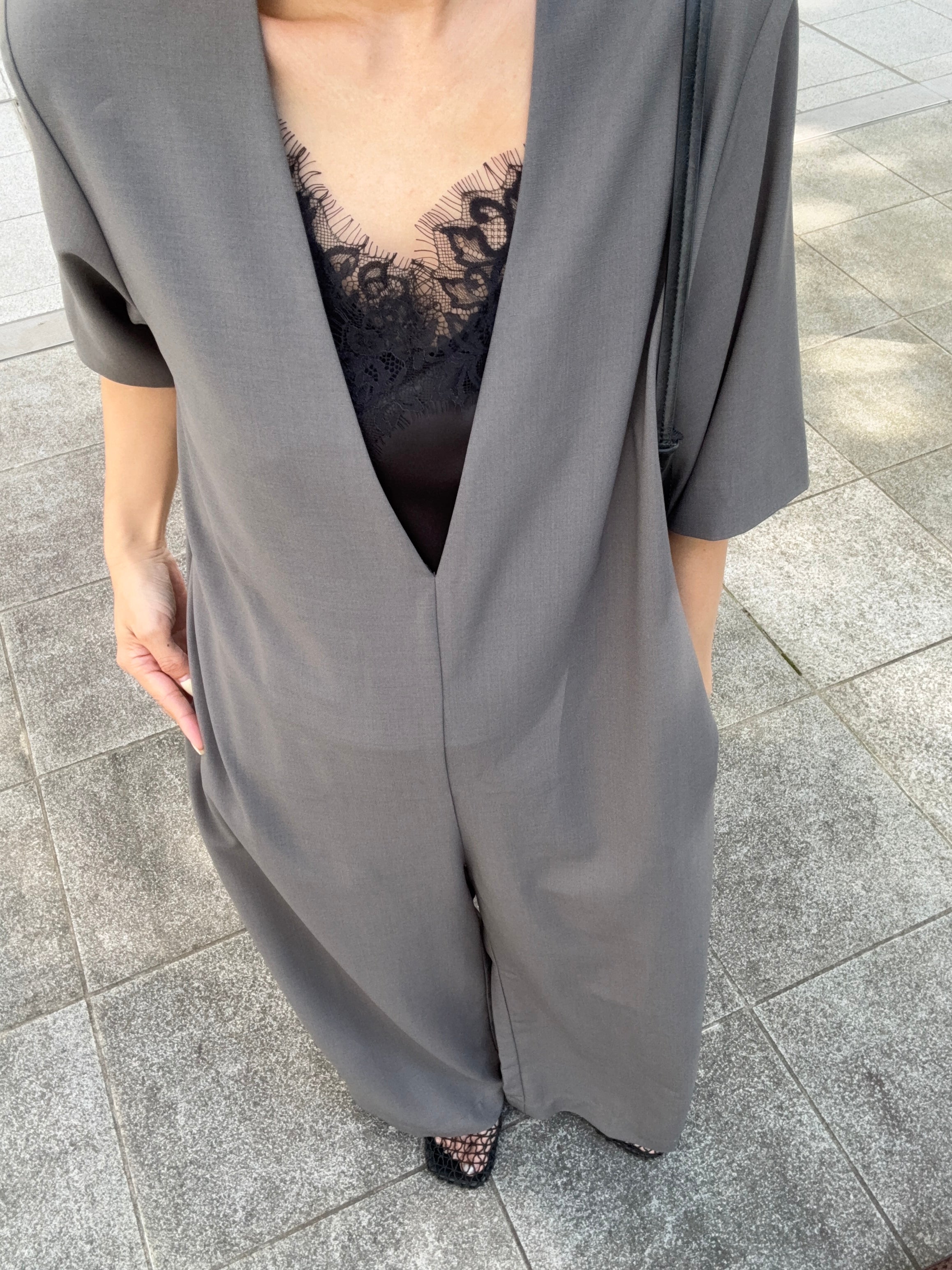 【6/2-再入荷】V neck jump suit