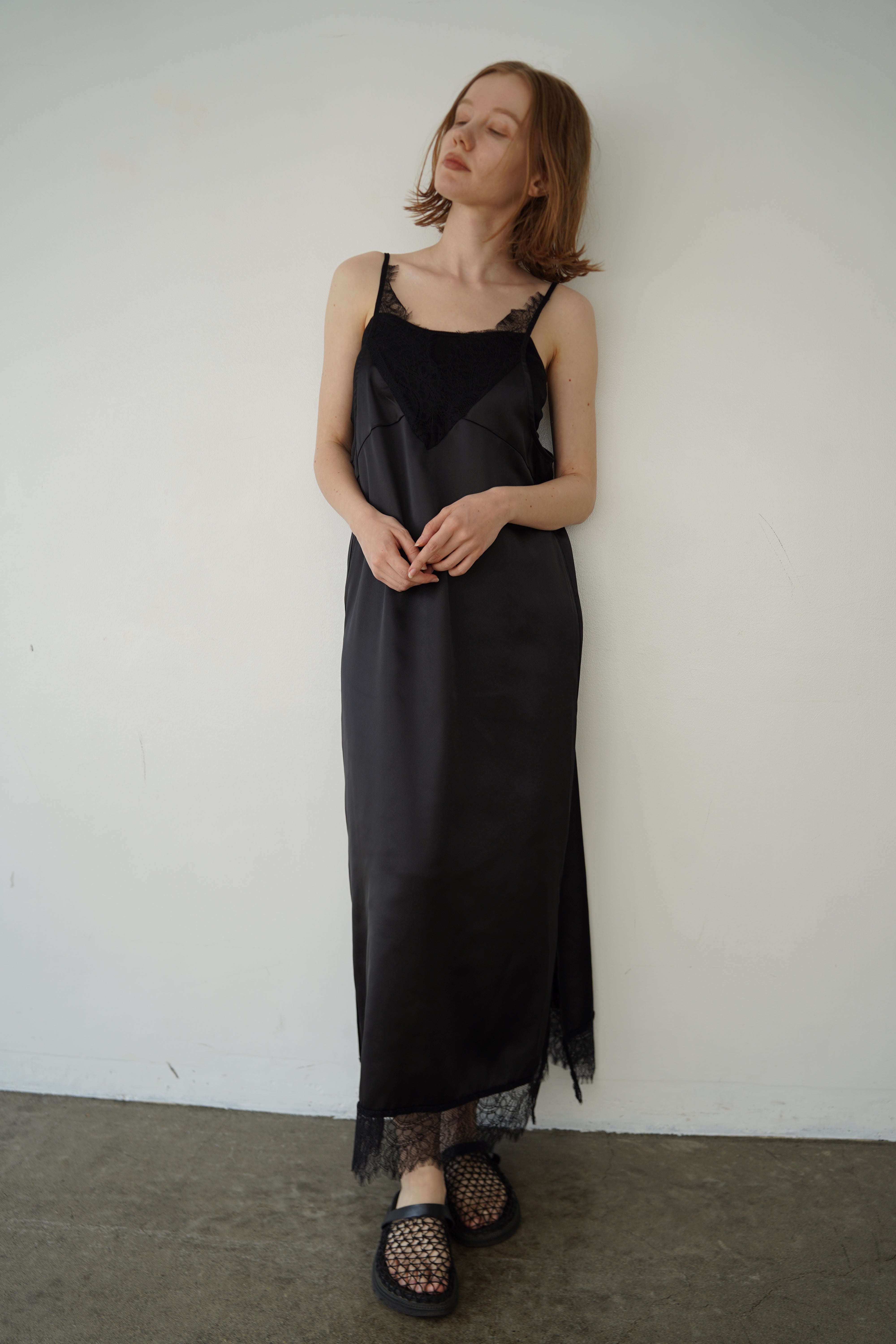 Race satin camisole one-piece