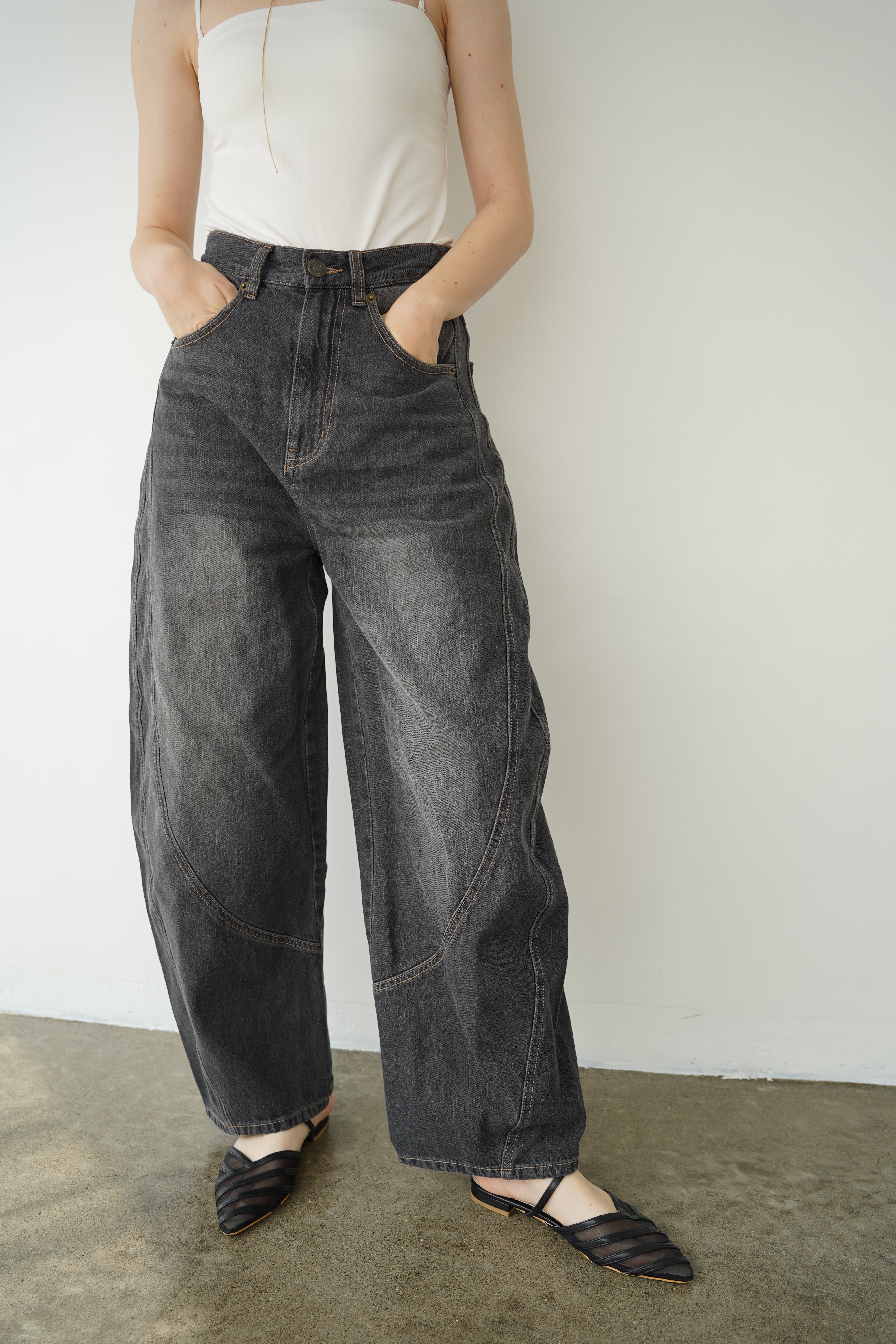 Curve balloon denim pants